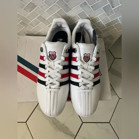 K-Swiss Men's White, Red, and Black Sneakers - Picture 4 of 8